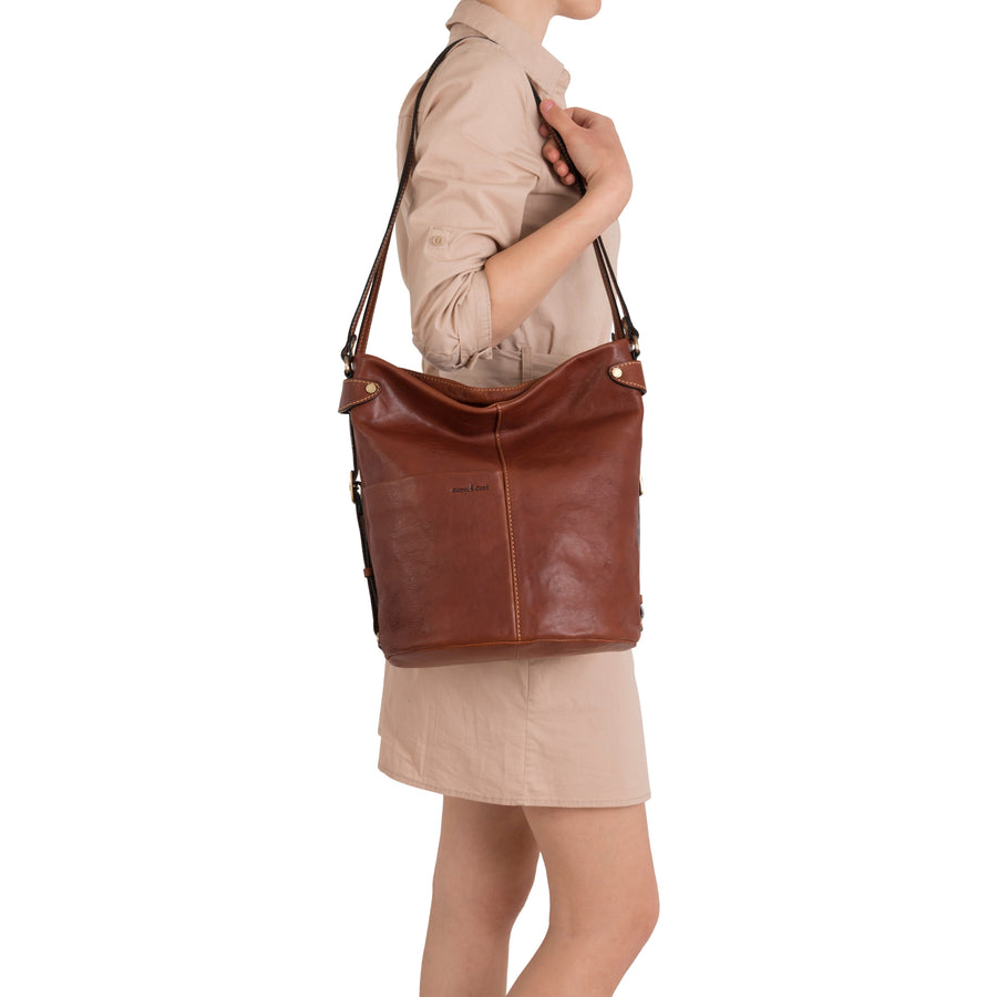 Gianni Conti  91 3307 25 Tan